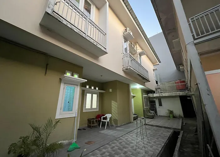 Spot On 93022 Anugrah Homestay Syariah